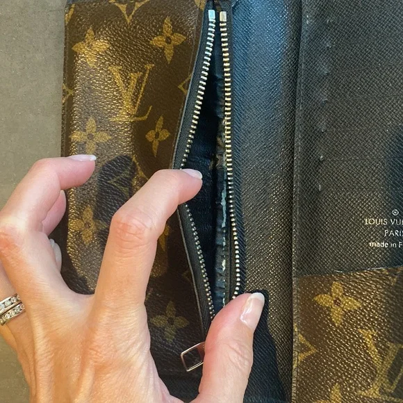 Louis Vuitton Monogram Brazza Long Wallet!! With Certificate of Authenticity - Picture 8 of 13